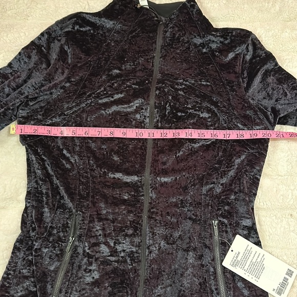 Define Velour Jacket - Picture 5 of 10